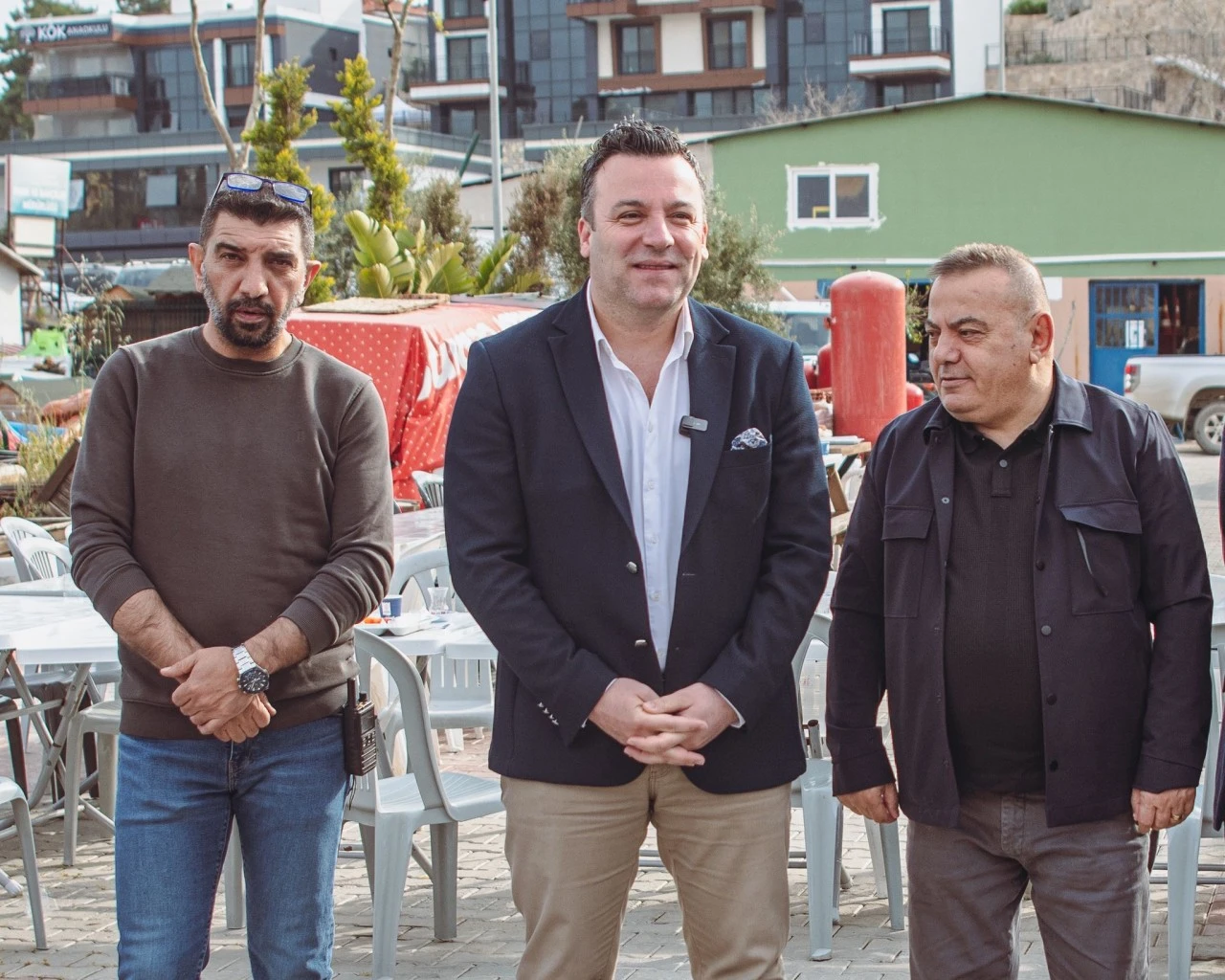 BAŞKAN VEKİLİ DEMİRTAŞ’TAN PARK VE BAHÇELER PERSONELİNE SABAH ZİYARETİ