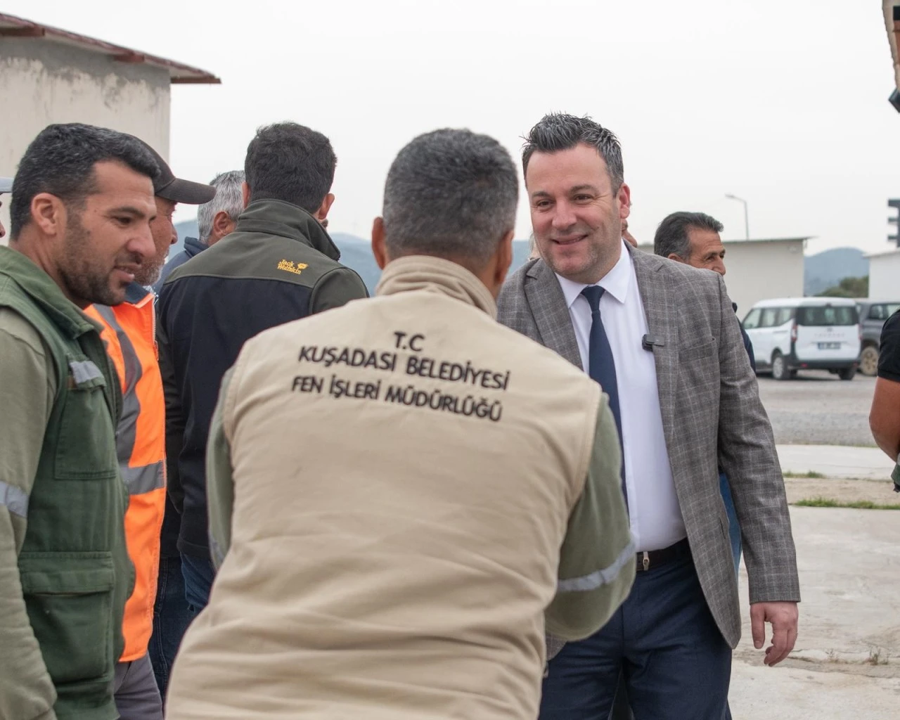 BAŞKAN VEKİLİ TAHSİN DEMİRTAŞ FEN İŞLERİ PERSONELLERİYLE BİR ARAYA GELDİ