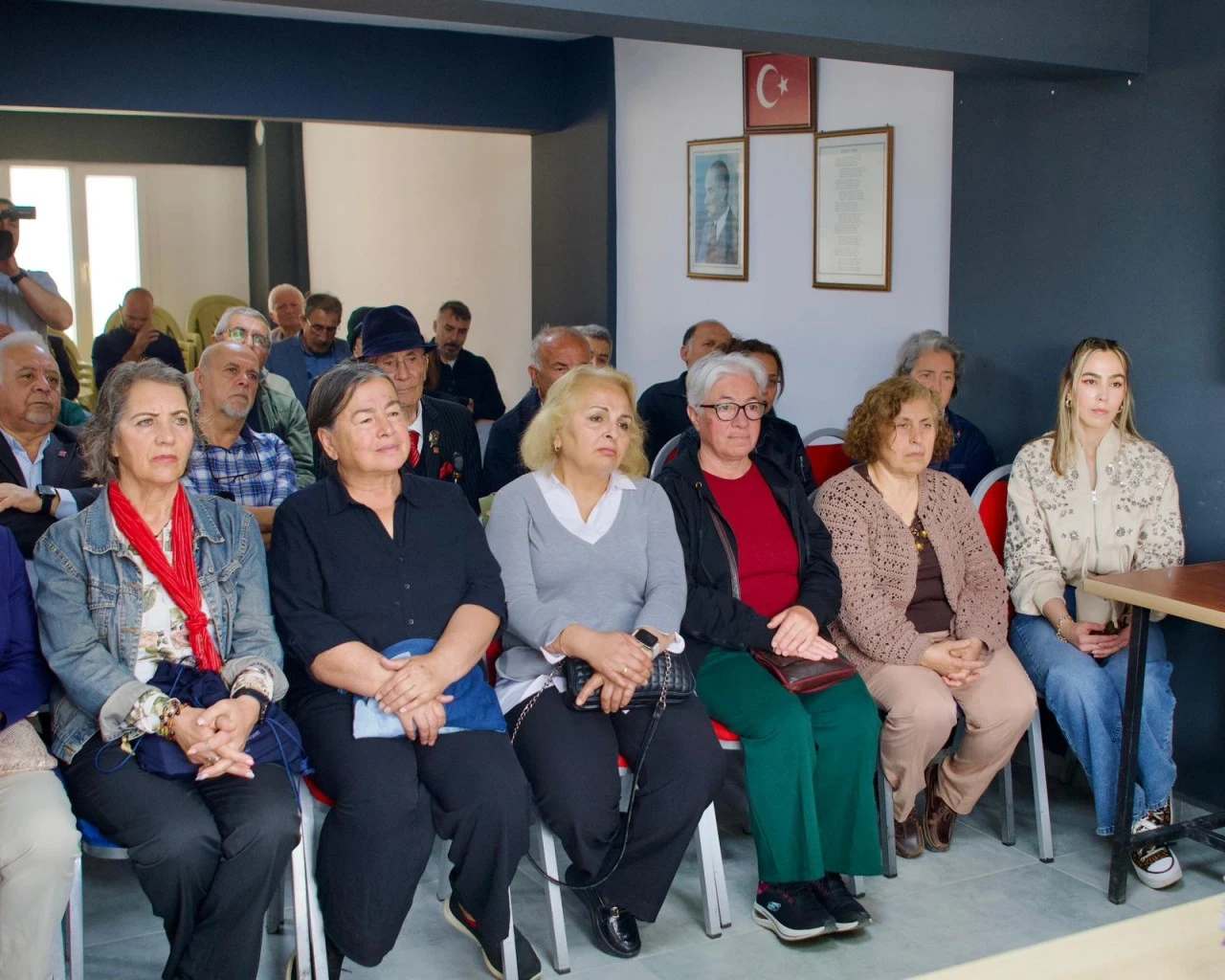 KUŞADASI BELEDİYESİ HEYETİNDEN DAVUTLAR’A HİZMET ÇIKARMASI: SAHADA TESPİT, YERİNDE ÇÖZÜM