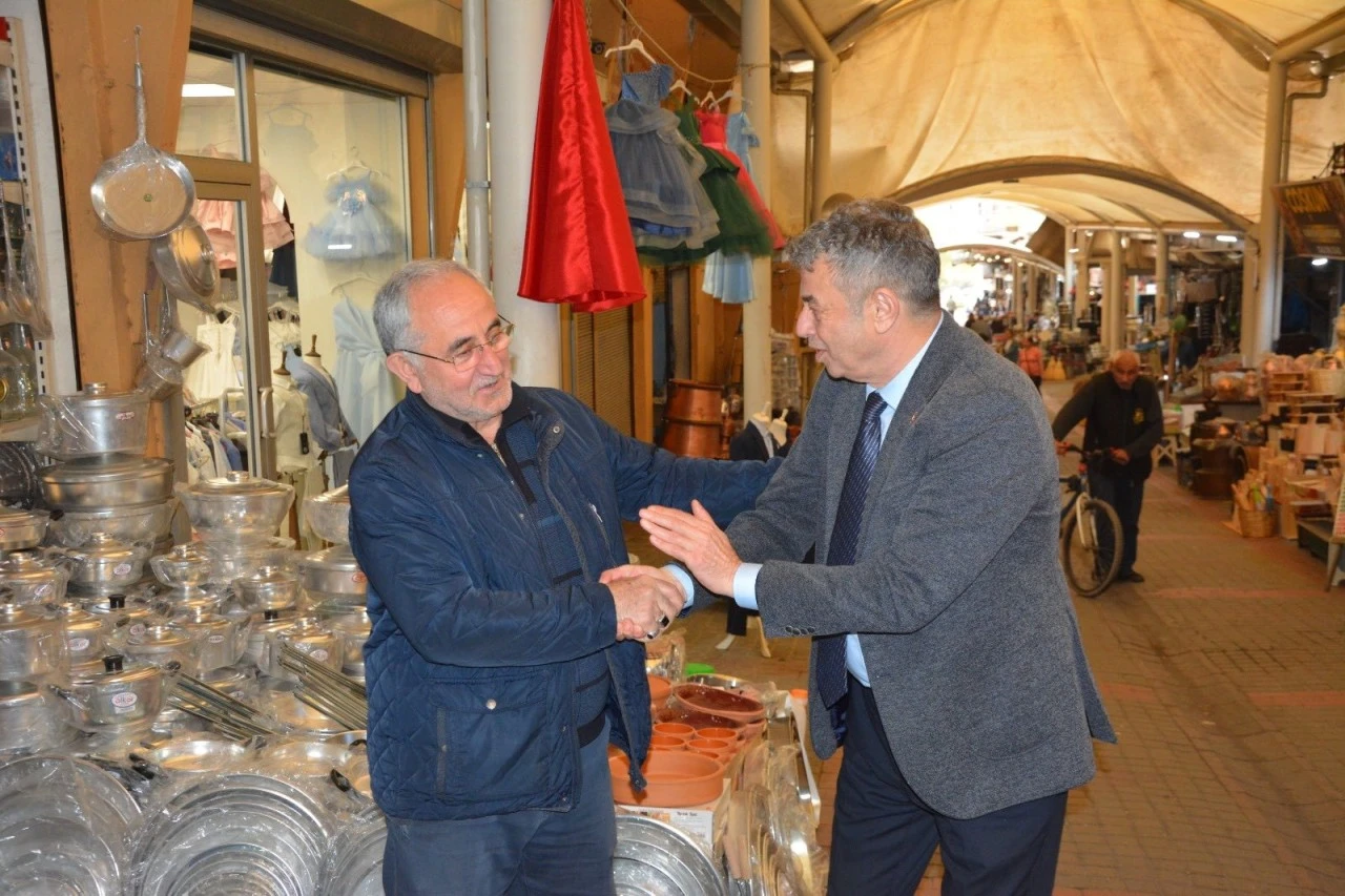 KÜNKÇÜ, ESNAFIN NABZINI ÇARŞIDA TUTTU