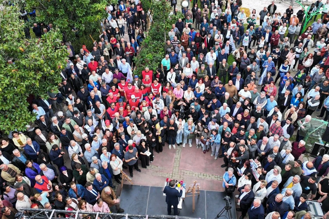 EFELER HALKI NEVZAT BİÇER NİKAH VE KONFERANS SALONU İÇİN TEK YÜREK OLDU