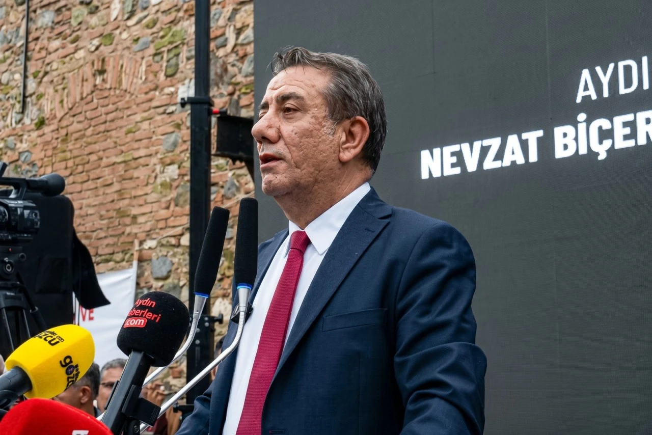 EFELER HALKI NEVZAT BİÇER NİKAH VE KONFERANS SALONU İÇİN TEK YÜREK OLDU