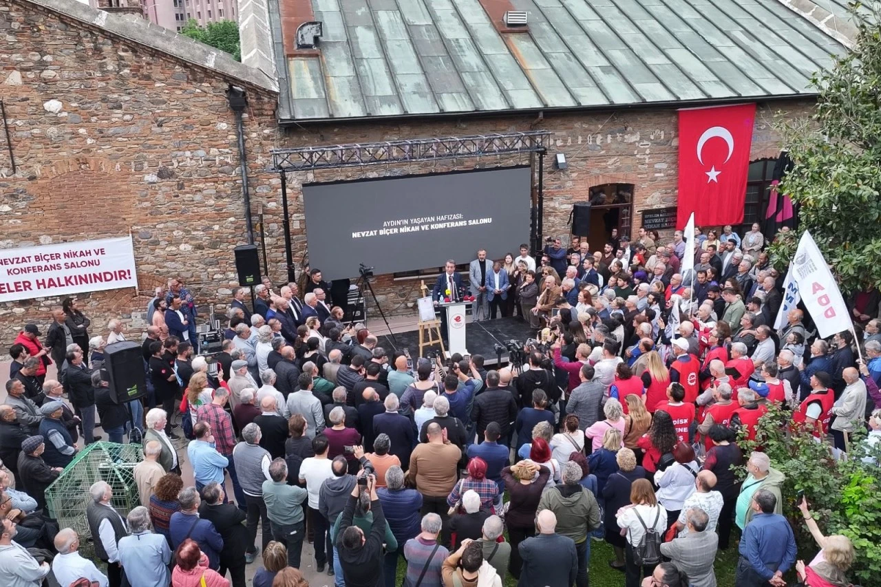 EFELER HALKI NEVZAT BİÇER NİKAH VE KONFERANS SALONU İÇİN TEK YÜREK OLDU