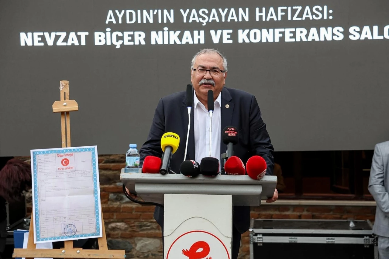 EFELER HALKI NEVZAT BİÇER NİKAH VE KONFERANS SALONU İÇİN TEK YÜREK OLDU