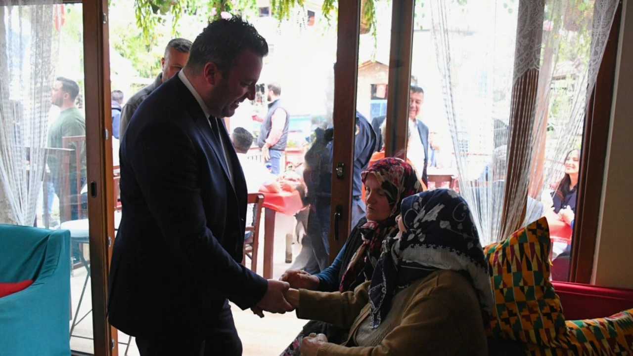 KUŞADASI CAFERLİ MAHALLESİ YENİ MUHTARLIK BİNASINA KAVUŞTU