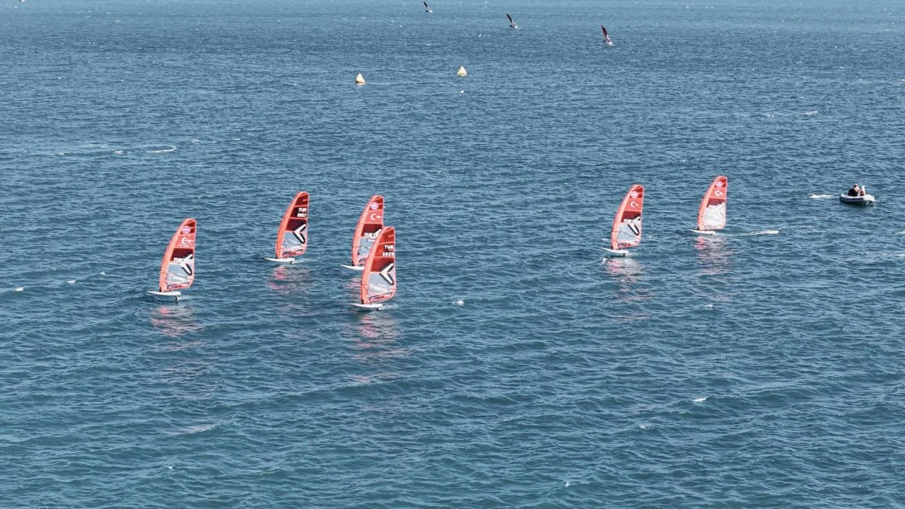 TYF YELKEN LİGİ IQ FOIL 3. AYAK YILDIZLAR KUPASI İÇİN GERİ SAYIM BAŞLADI