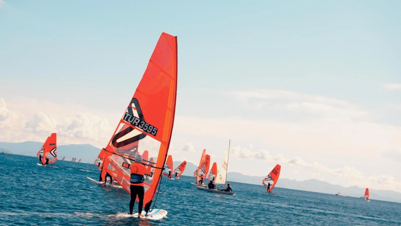 TYF YELKEN LİGİ IQ FOIL 3. AYAK YILDIZLAR KUPASI İÇİN GERİ SAYIM BAŞLADI