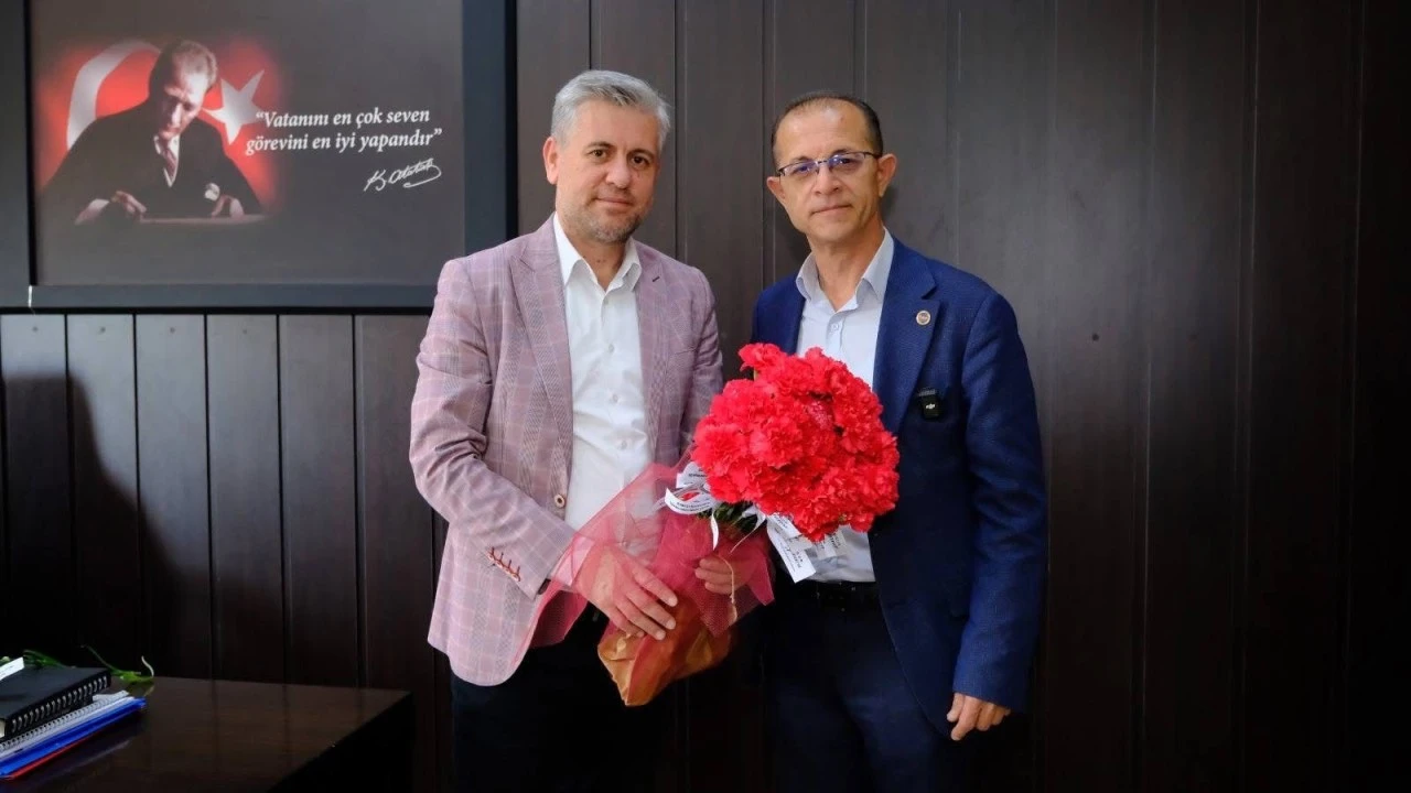 KUYUCAK’TA ÖĞRETMENLERE ANLAMLI ZİYARET