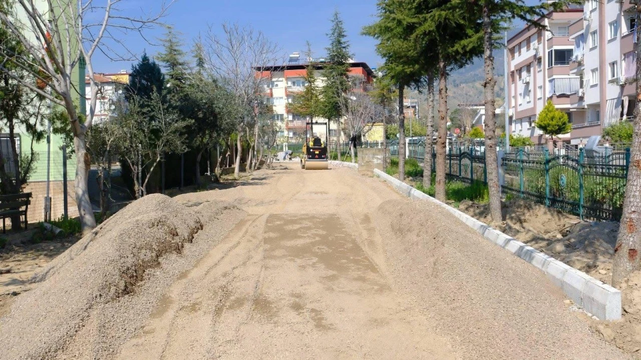 Kuyucak’ta Yeni Mahalle’ye kapsamlı üstyapı ve çevre düzenlemesi