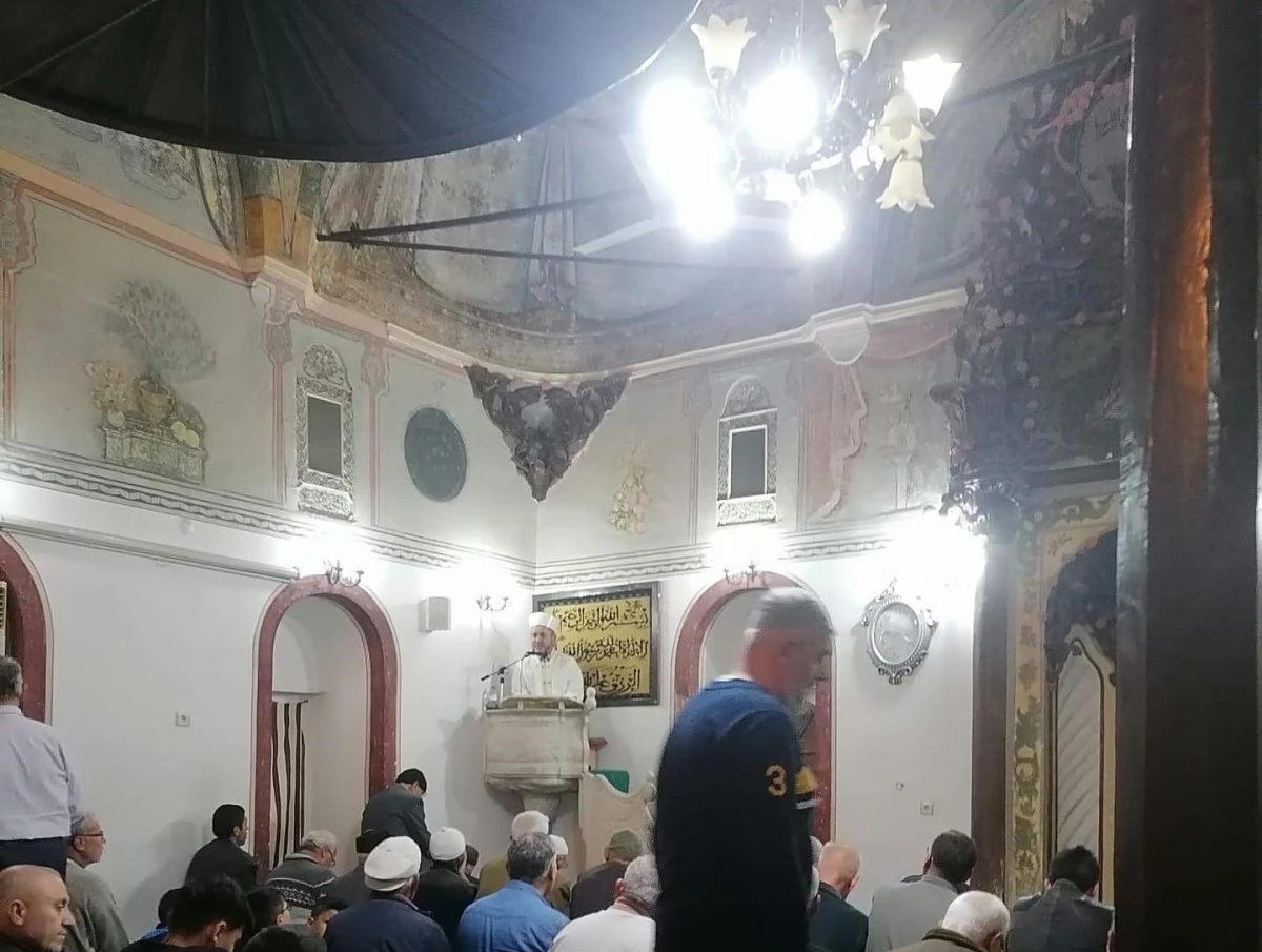 Aydın İl Müftüsü Güneş Ramazan Ayı'nın son teravih namazını Koçarlı'da kıldırdı