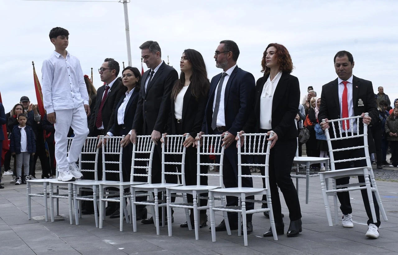 KUŞADASI’NDA 23 NİSAN ULUSAL EGEMENLİK VE ÇOCUK BAYRAMININ COŞKUYLA KUTLANDI