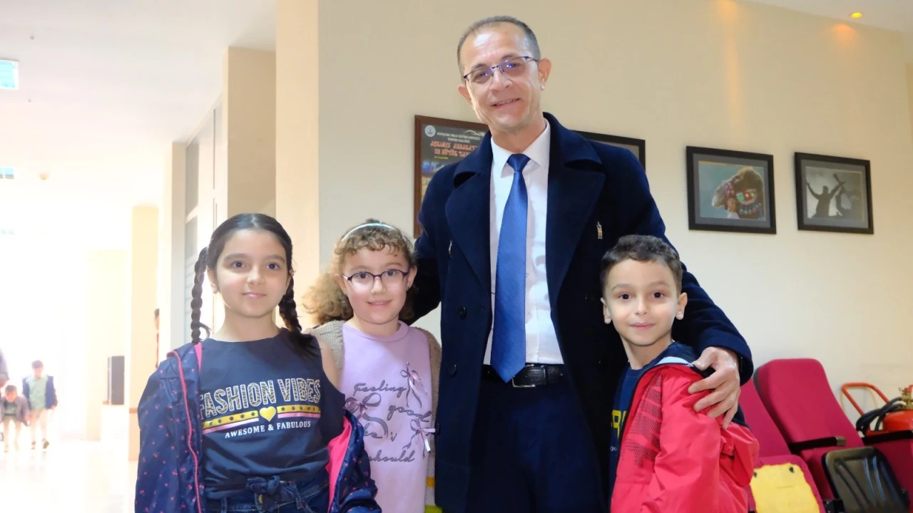 KUYUCAK'TA ÇOCUKLARA GÜN BOYU EĞLENCE