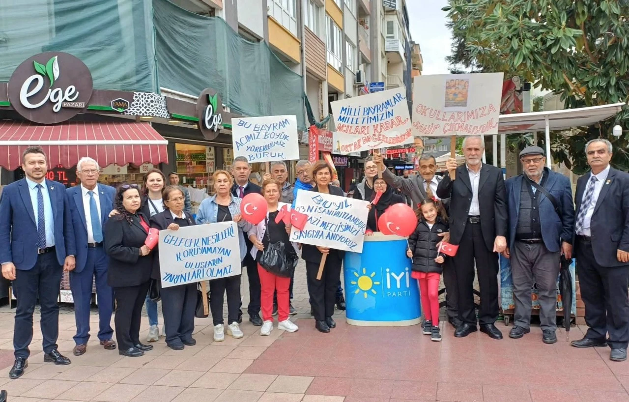 İYİ PARTİ AYDIN İL BAŞKANLIĞI 23 NİSAN’DA ÇOCUKLARLA BULUŞTU