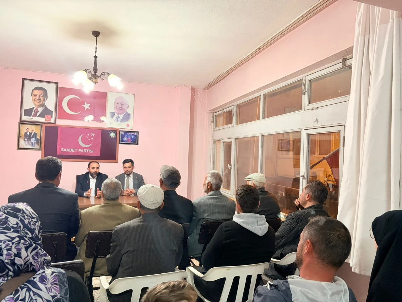 SAADET PARTİSİ GENEL BAŞKAN YARDIMCISI HÜSEYİN SAYDAM BOZDOĞAN’DA TEŞKİLATLA BULUŞTU