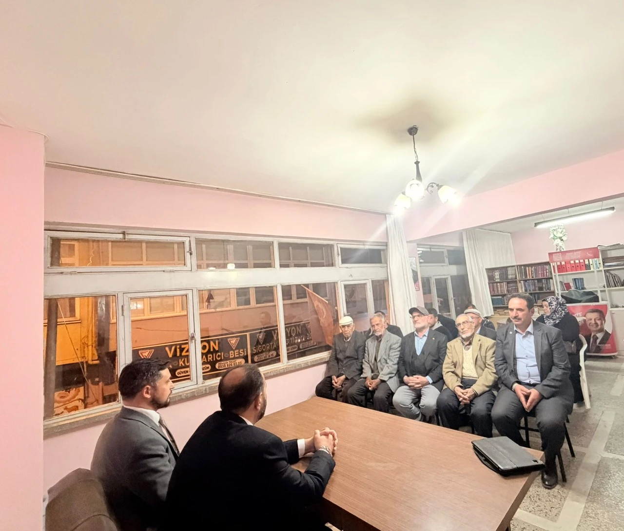 SAADET PARTİSİ GENEL BAŞKAN YARDIMCISI HÜSEYİN SAYDAM BOZDOĞAN’DA TEŞKİLATLA BULUŞTU