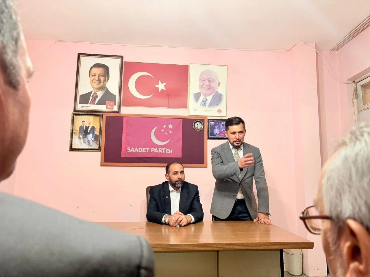 SAADET PARTİSİ GENEL BAŞKAN YARDIMCISI HÜSEYİN SAYDAM BOZDOĞAN’DA TEŞKİLATLA BULUŞTU