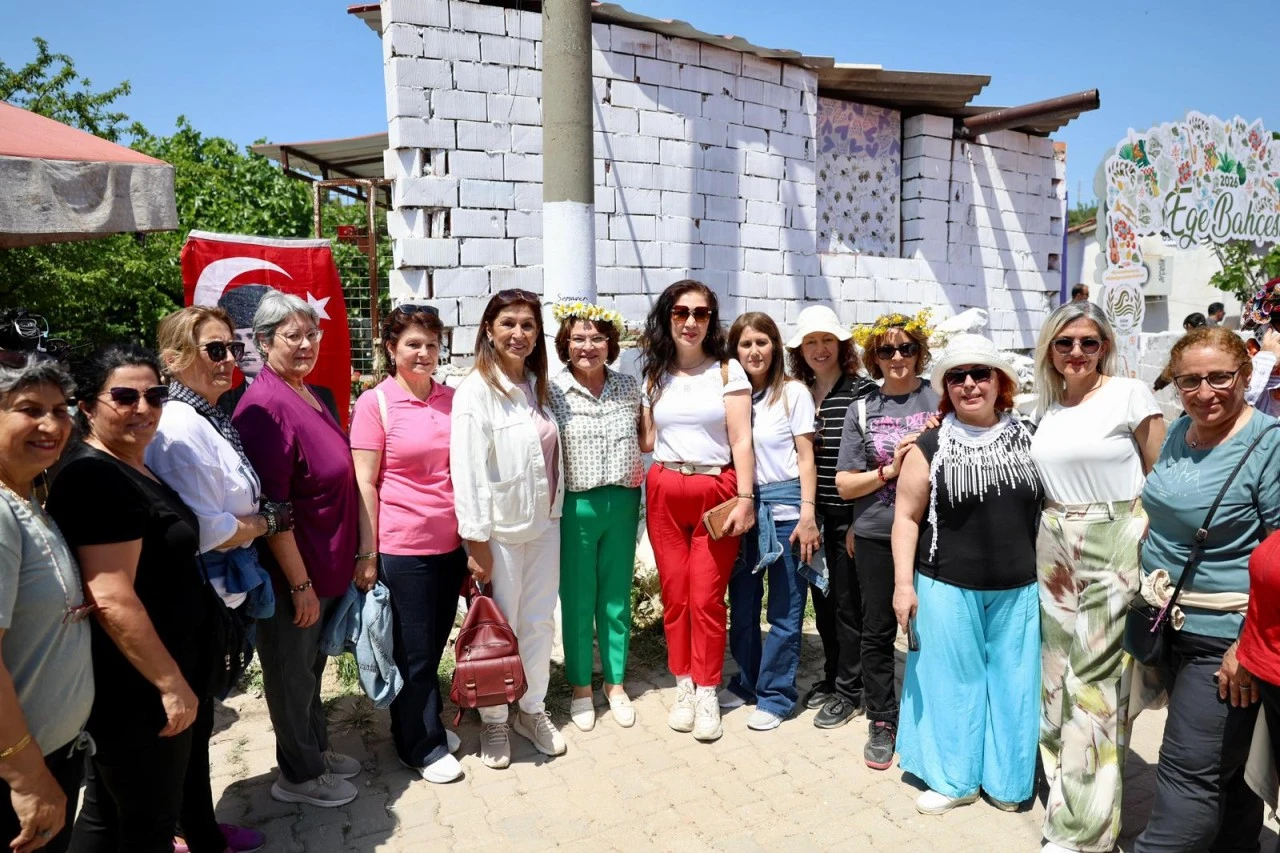 EGE LEZZETLERİ FESTİVALİ ÜÇ GÜN BOYUNCA YOĞUN KATILIMLA GERÇEKLEŞTİ