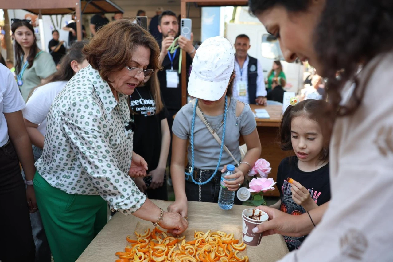 EGE LEZZETLERİ FESTİVALİ ÜÇ GÜN BOYUNCA YOĞUN KATILIMLA GERÇEKLEŞTİ