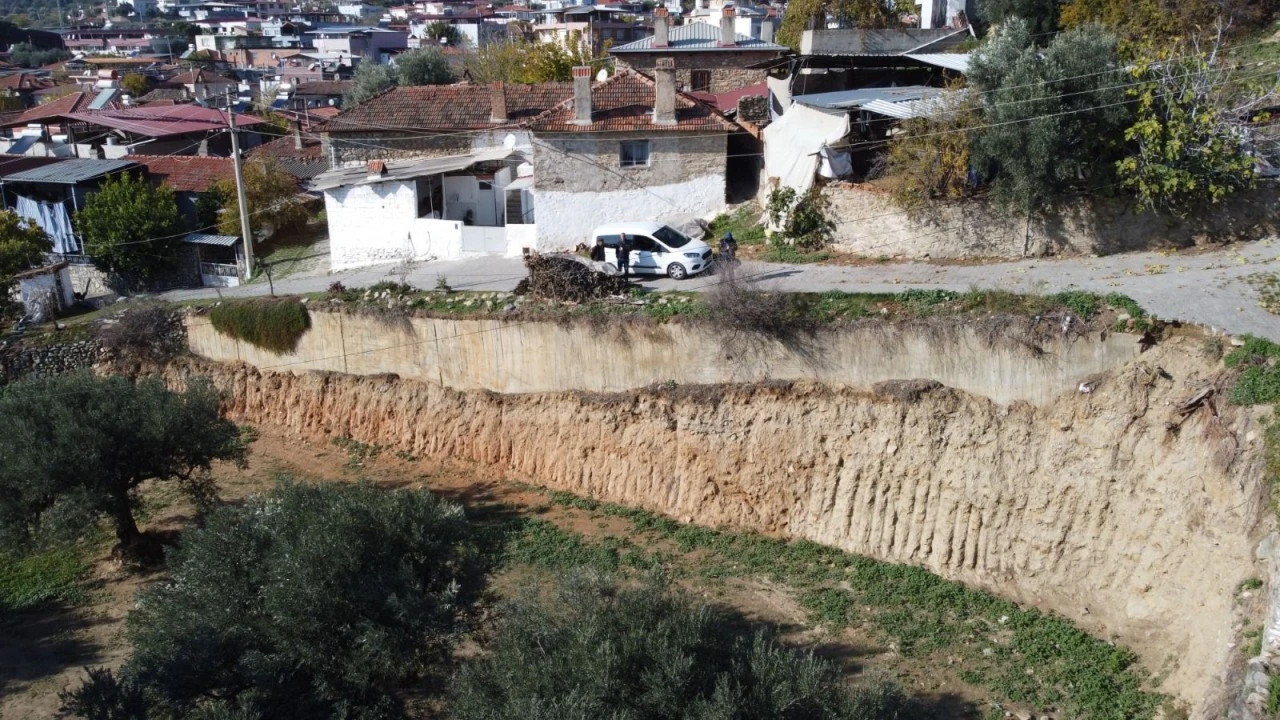 Kuyucak’ta Yol Güvenliği Çalışmaları Tamamlandı