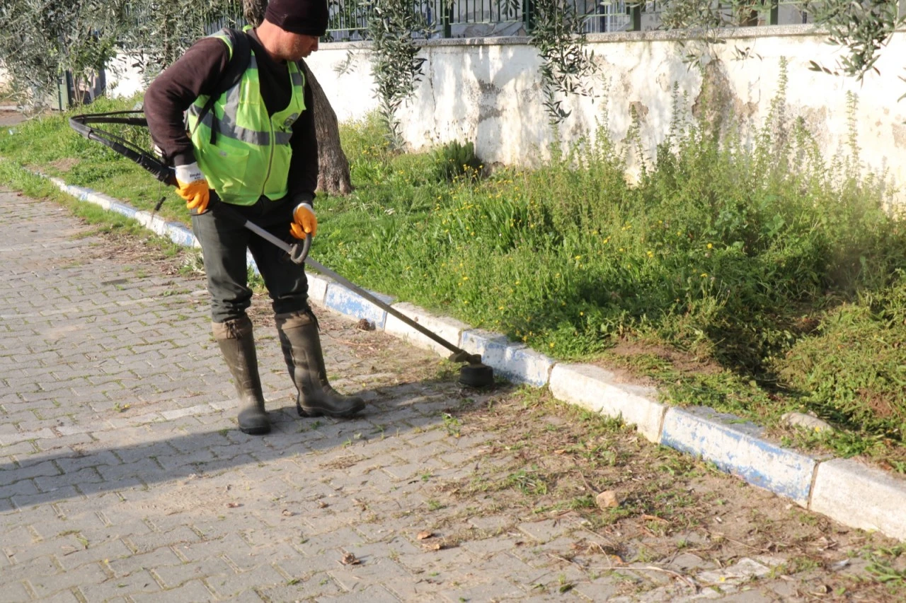 BOZDOĞAN’DA TEMİZLİK VE DÜZEN ÇALIŞMALARI ARALIKSIZ SÜRÜYOR