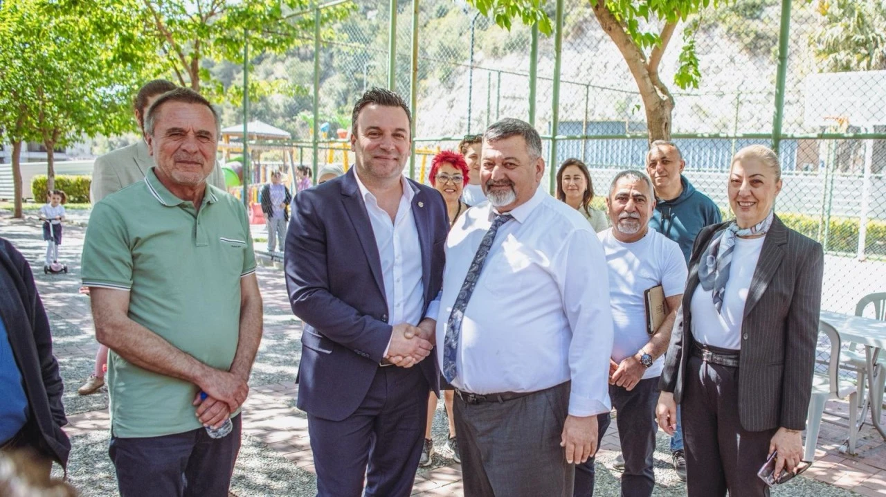 BELEDİYE BAŞKAN VEKİLİ TAHSİN DEMİRTAŞ İKİÇEŞMELİK MAHALLE KONSEYİ TOPLANTISINA KATILDI