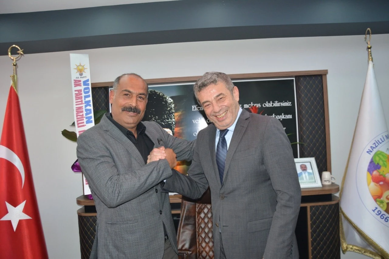 Başkan Künkcü’den Nazilli’de güç gösterisi: “Mavi listede buluşalım”