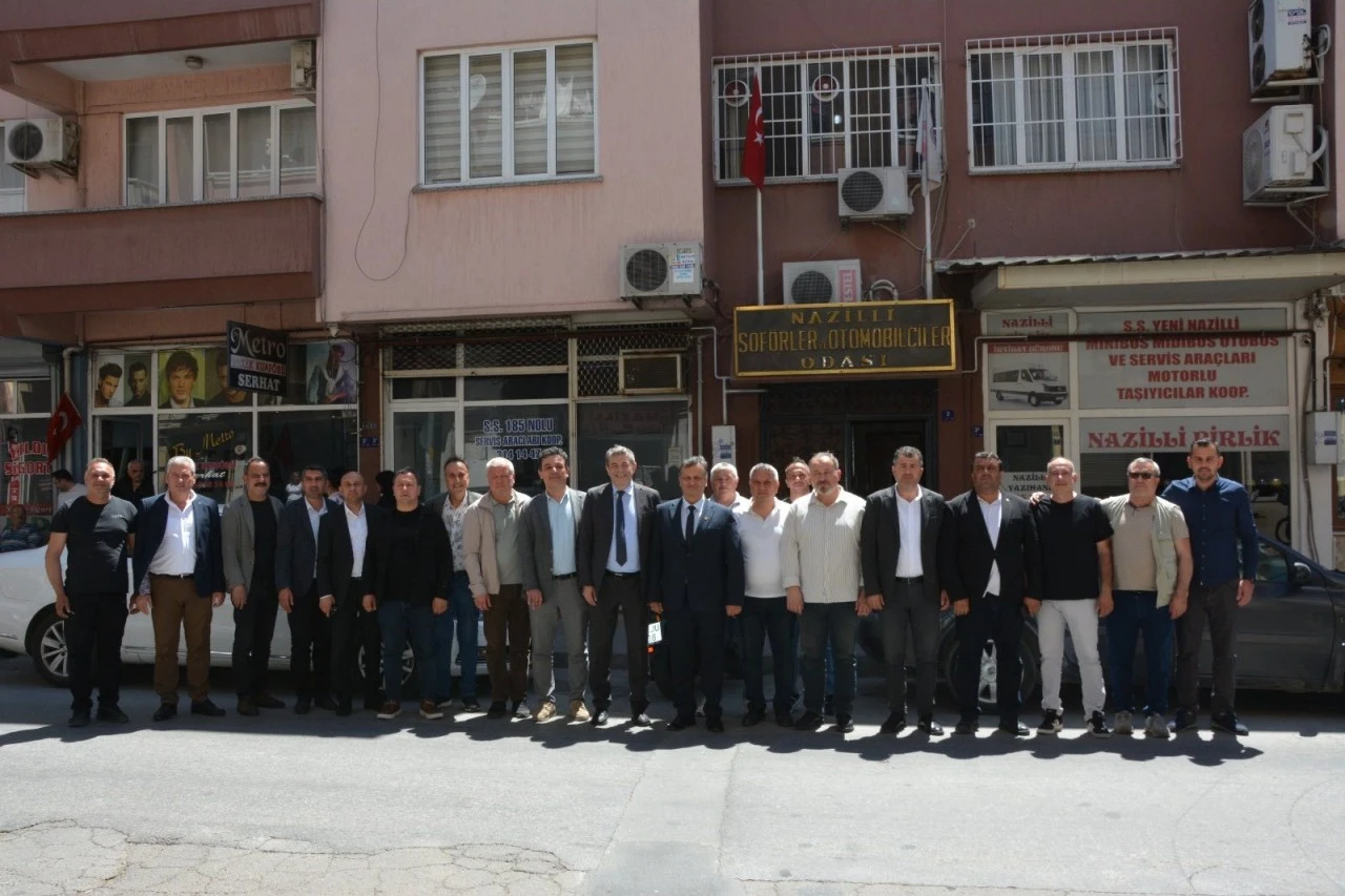 Başkan Künkcü’den Nazilli’de güç gösterisi: “Mavi listede buluşalım”