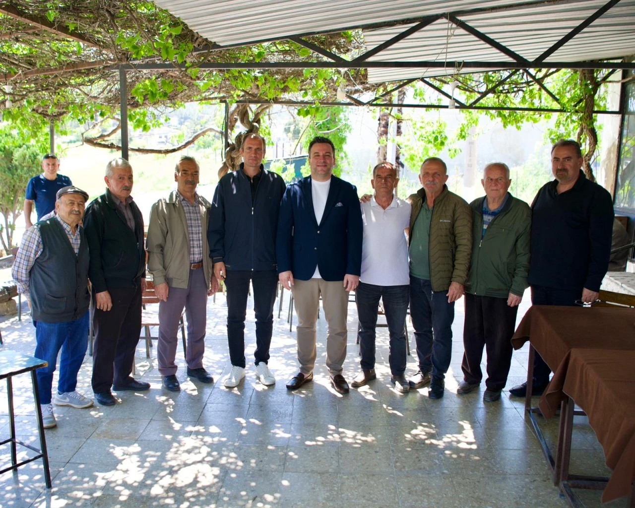 KUŞADASI BELEDİYESİ BAŞKAN VEKİLİNDEN KIRSAL MAHALLELERE ZİYARET