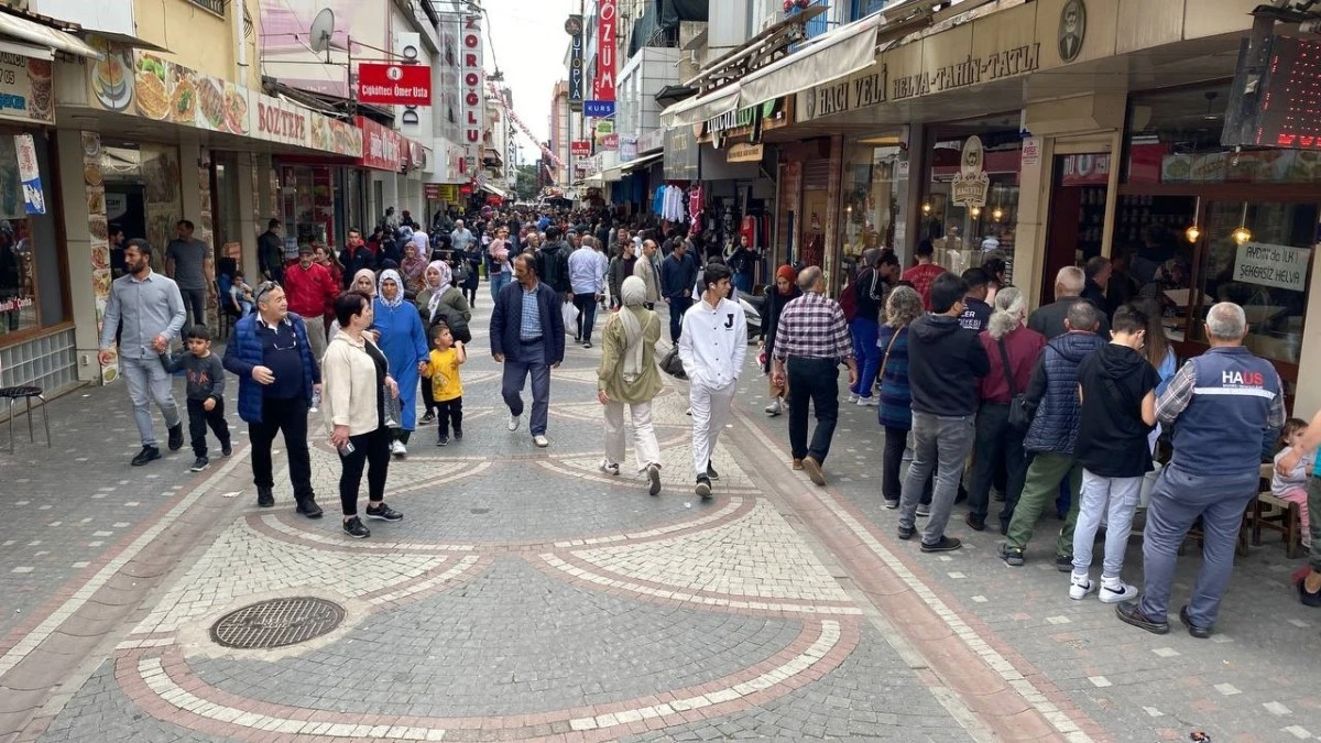 Aydın&rsquo;da bayram &ouml;ncesi yoğunluğu