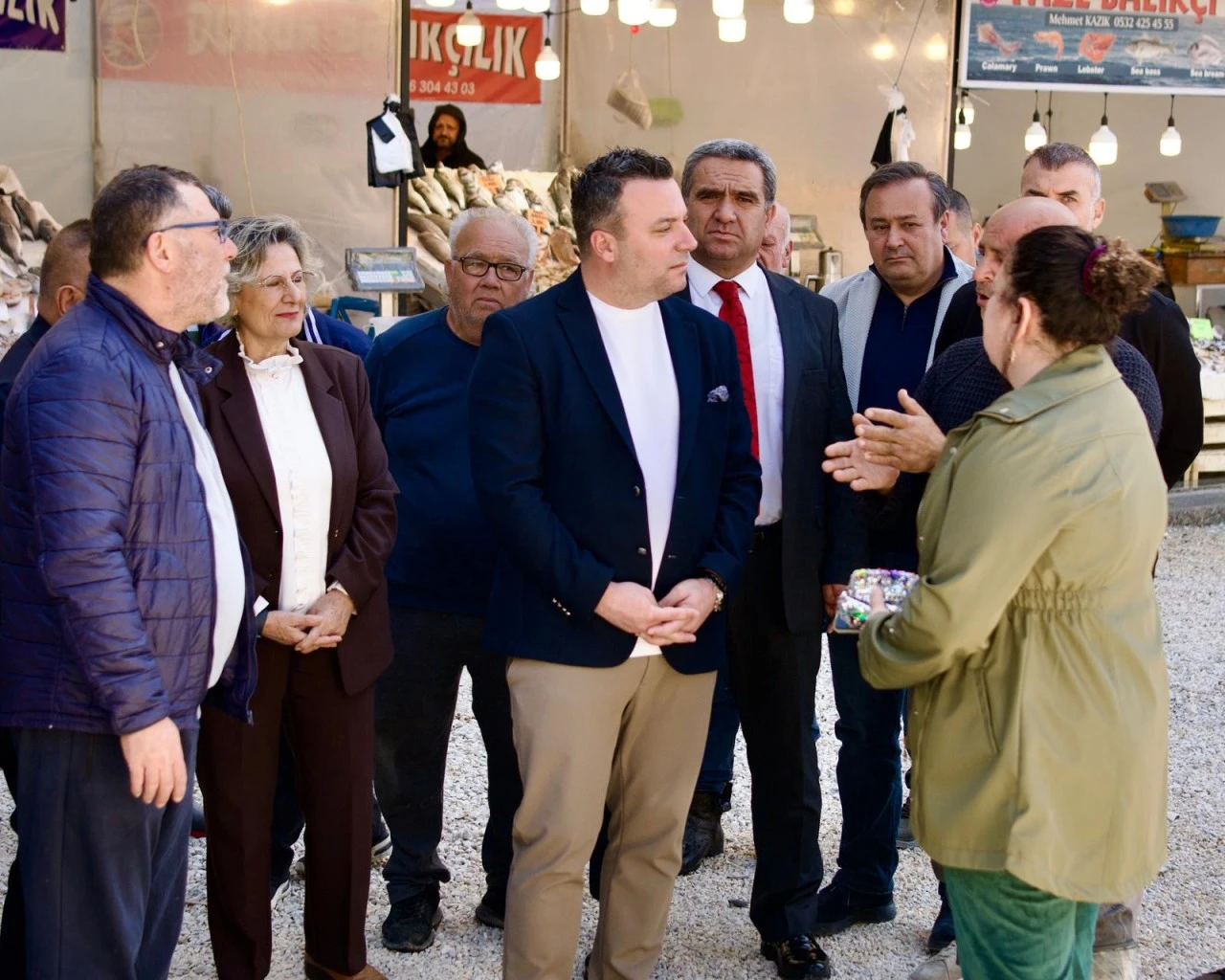 BAŞKAN VEKİLİ TAHSİN DEMİRTAŞ’TAN BALIKÇI ESNAFINA ZİYARET
