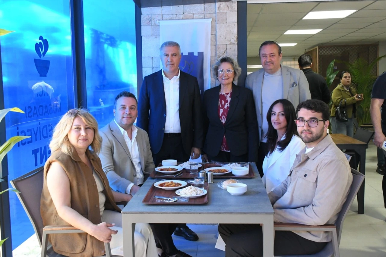 KUŞADASI BELEDİYESİ KENT LOKANTASI KAPILARINI TÜM VATANDAŞLARA AÇTI