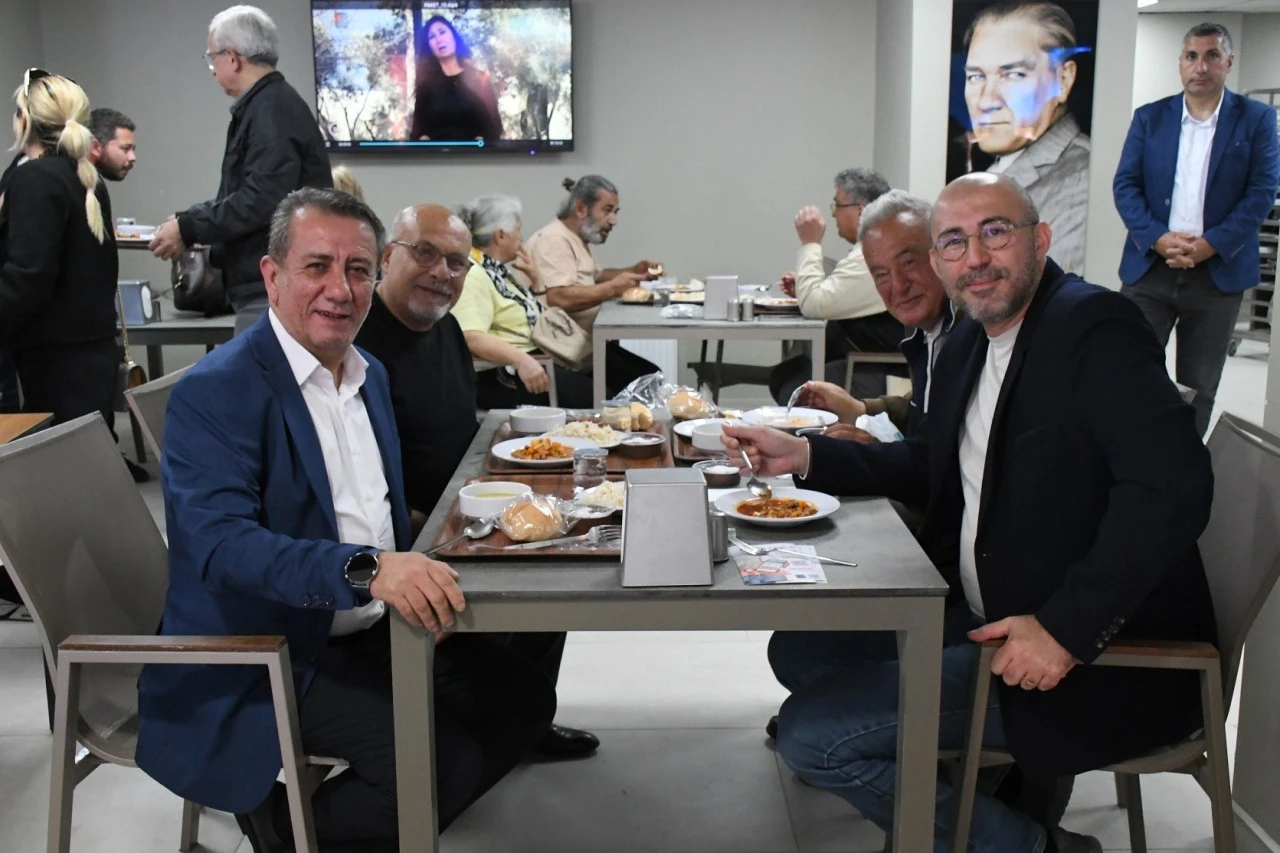 KUŞADASI BELEDİYESİ KENT LOKANTASI KAPILARINI TÜM VATANDAŞLARA AÇTI