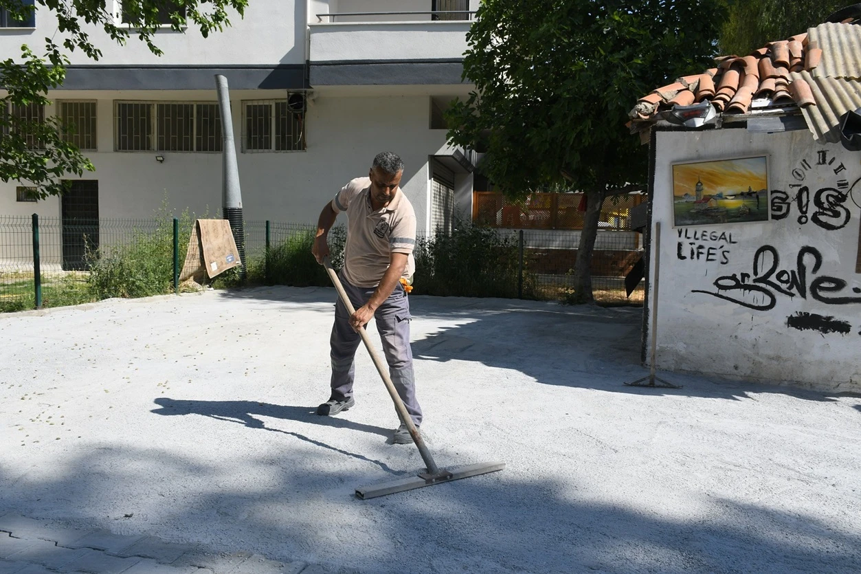 KUŞADASI BELEDİYESİ’NDEN CUMHURİYET MAHALLESİ’NDE TAZİYE HİZMETLERİ BİRİMİ HAZIRLIĞI BAŞLADI