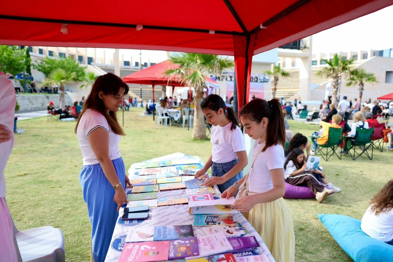 Didim’de Anneler Günü Sevgi ve Dayanışma İçinde Kutlandı