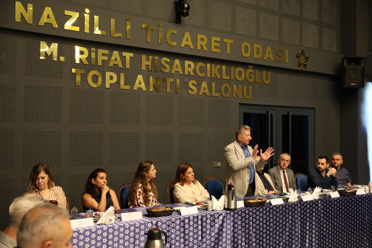 NAZİLLİ TİCARET ODASI’NDA MALİ MÜŞAVİRLER BULUŞMASI MALİ MÜŞAVİRLER NTO’DA BİR ARAYA GELDİ