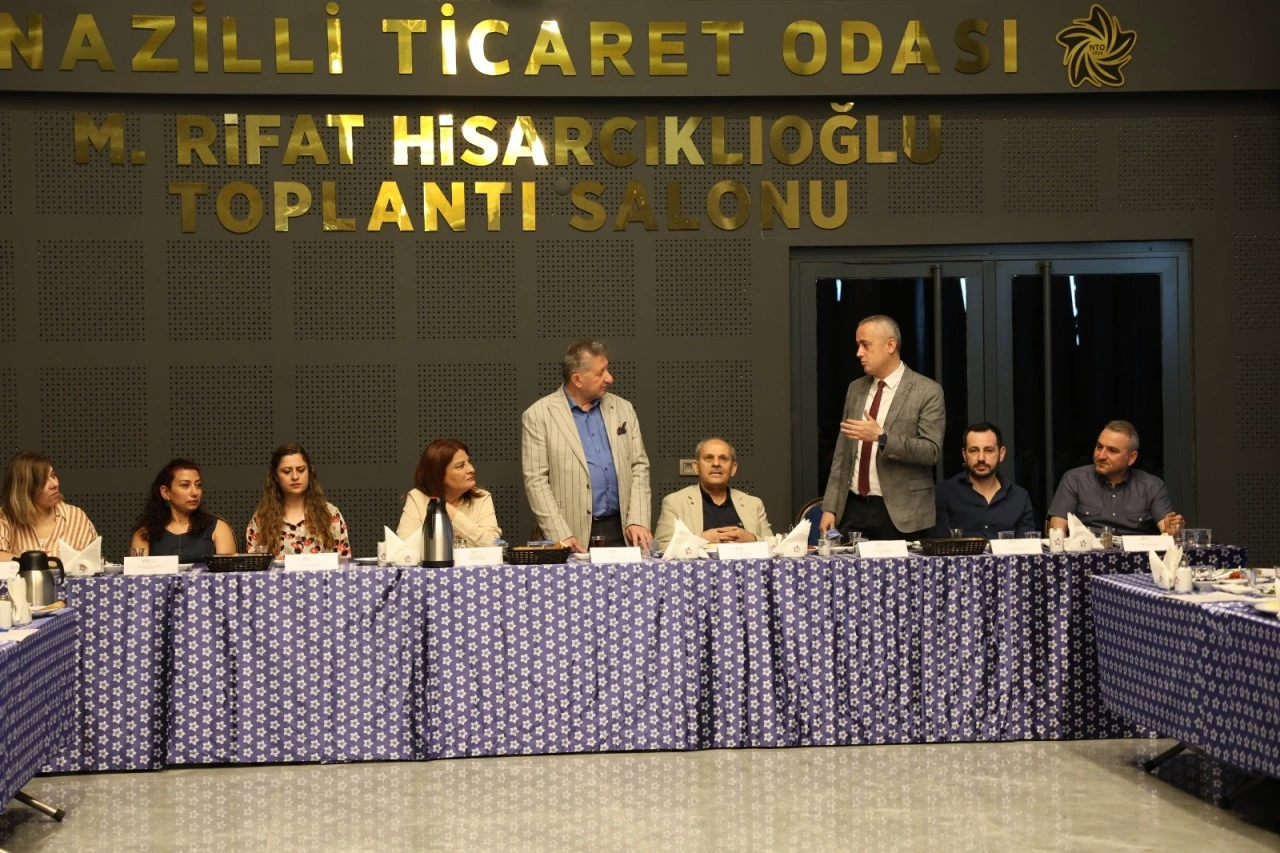 NAZİLLİ TİCARET ODASI’NDA MALİ MÜŞAVİRLER BULUŞMASI MALİ MÜŞAVİRLER NTO’DA BİR ARAYA GELDİ