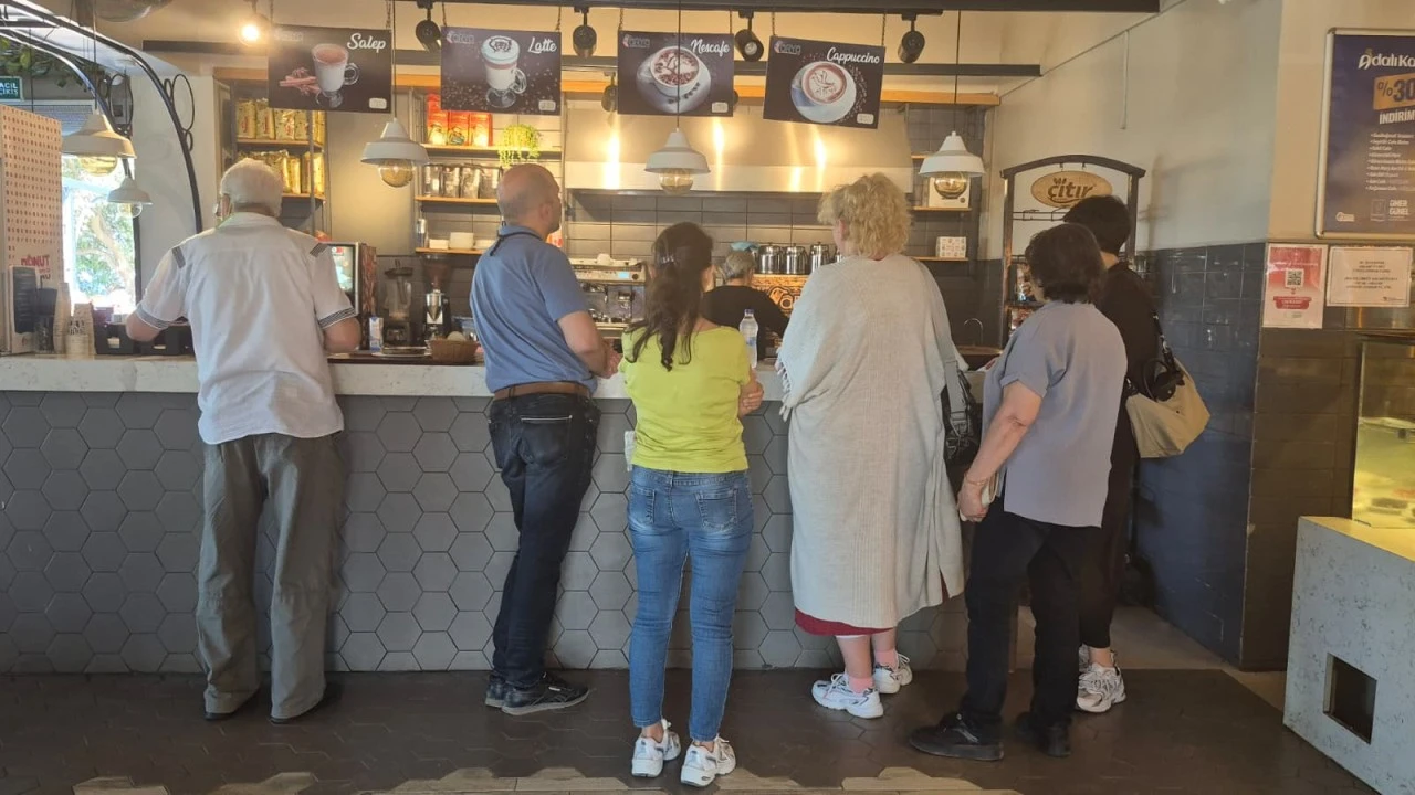 KUŞADASI'NIN BULUŞMA NOKTASI ARYA TESİSLERİ