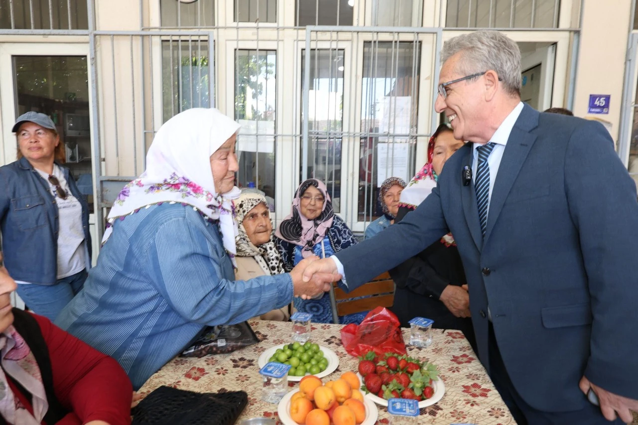 Başkan Tetik Güzelköy’de vatandaşlarla buluştu