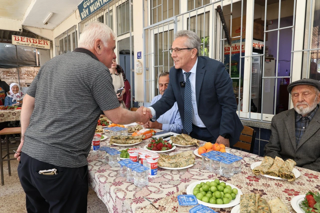 Başkan Tetik Güzelköy’de vatandaşlarla buluştu