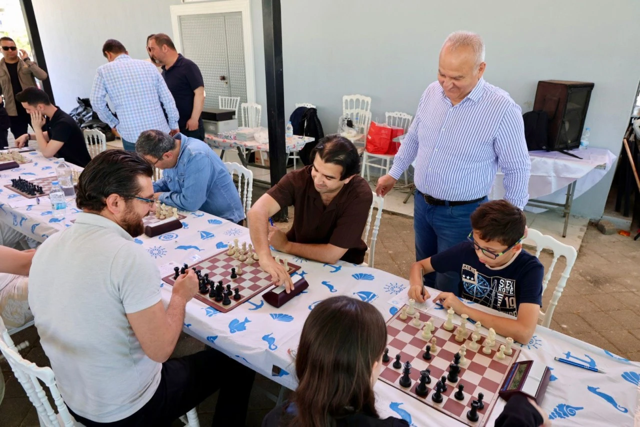 ÇİNE, ELO SATRANÇ TURNUVASINDA TÜRKİYE’NİN FARKLI İLLERİNDEN SPORCULARI AĞIRLADI