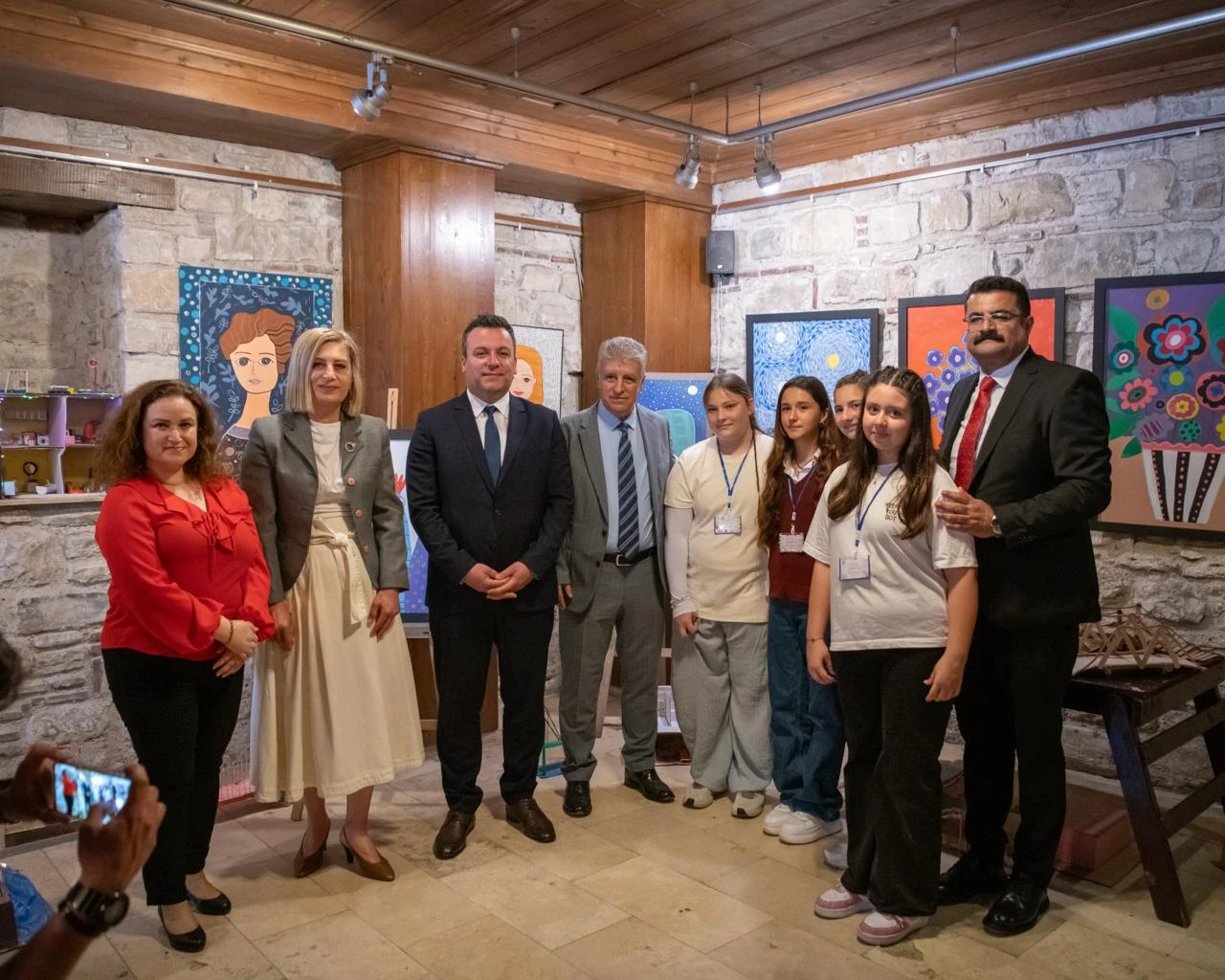 19 MAYIS ÇOŞKUSU KARMA RESİM SERGİSİ İLE İBRAMAKİ’DE DEVAM ETTİ