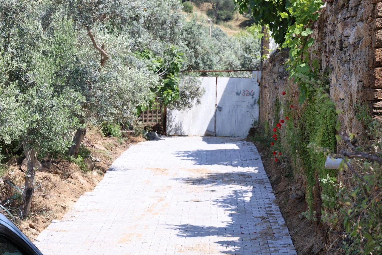 BAŞKAN TETİK MÜJDEYİ VERDİ: YAZIRLI’DAKİ TÜM YOLLAR YENİLENİYOR