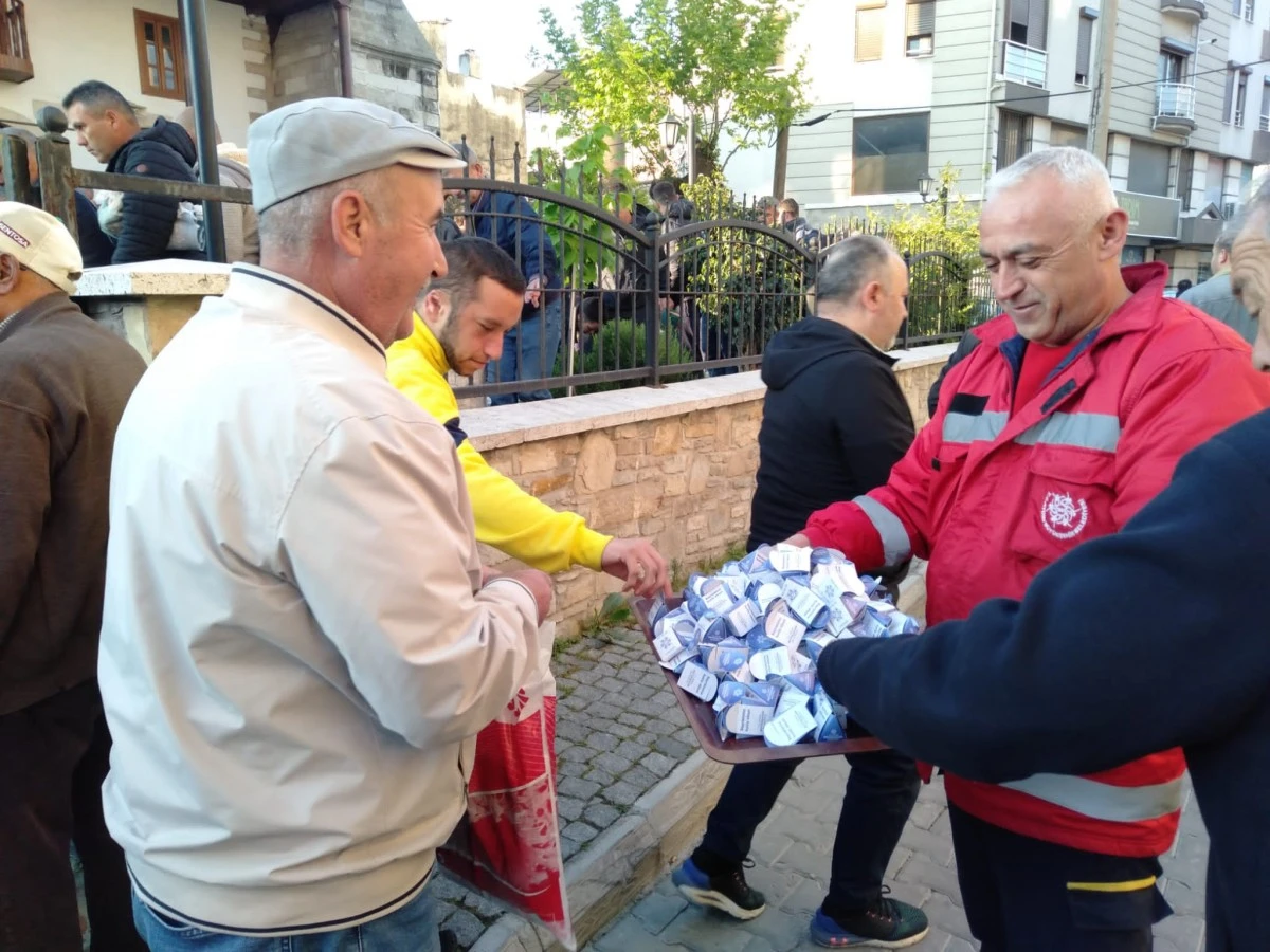 Büyükşehir, Ramazan Bayramı'nda vatandaşlarla bayramlaştı