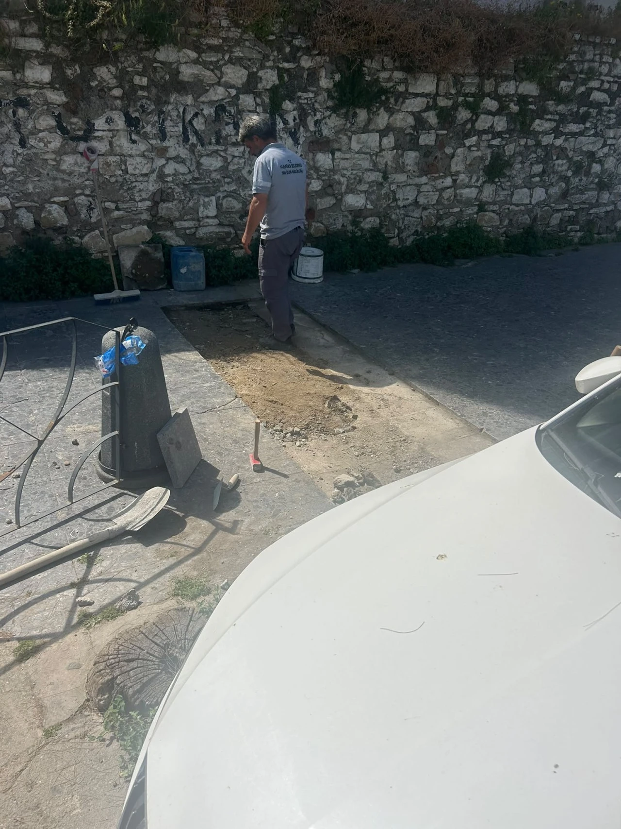 KUŞADASI BELEDİYESİ’NDEN KENT GENELİNDE HIZLI MÜDAHALE