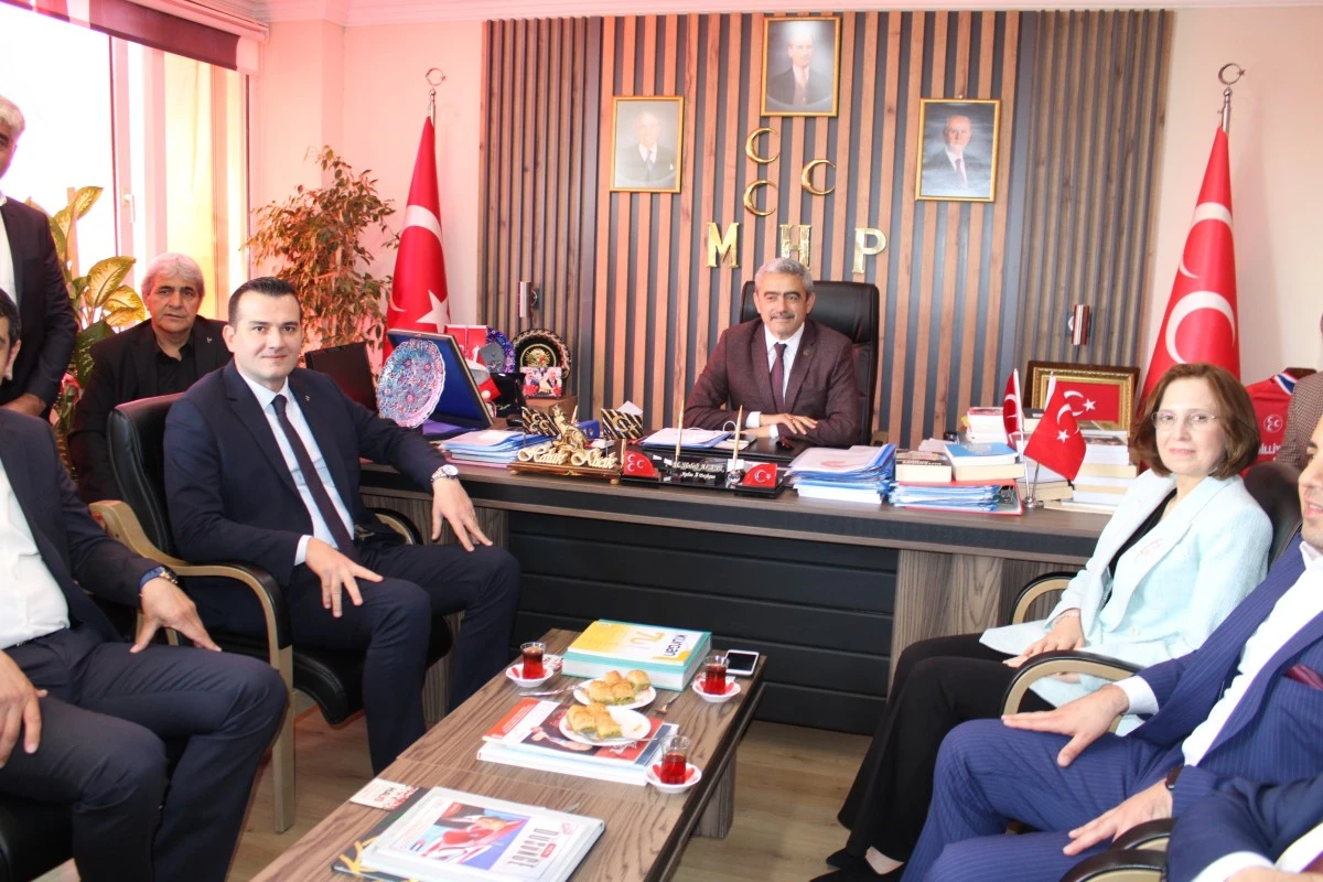 MHP Aydın&rsquo;da bayram yoğunluğu