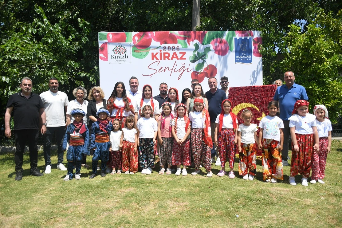 KUŞADASI’NDA ‘KİRAZ ŞENLİĞİ’ COŞKUYLA BAŞLADI