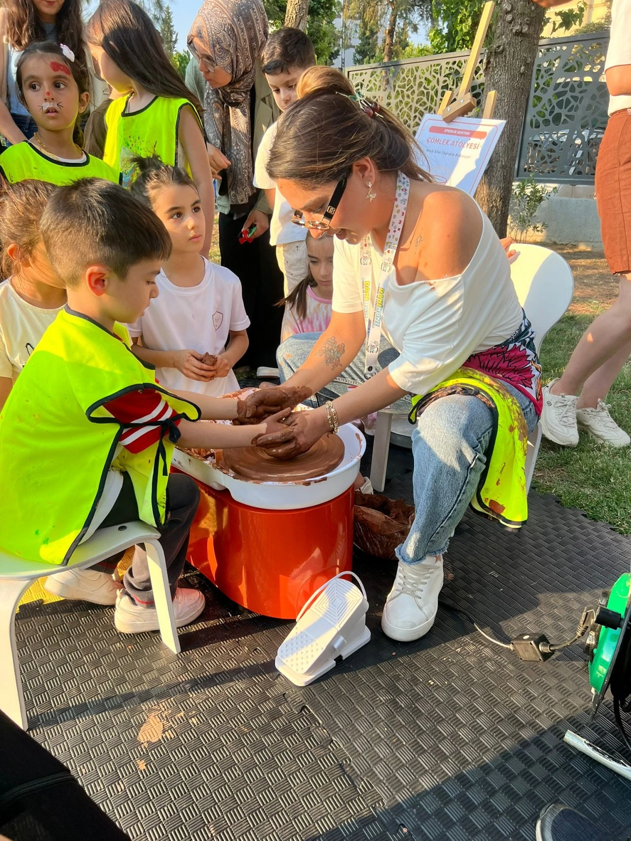 DAHİHANE KREŞ’TEN EĞLENCE VE DAYANIŞMA DOLU ETKİNLİK
