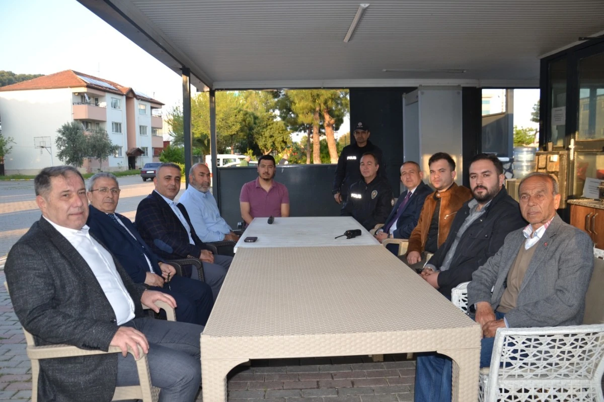 ABAK'TAN NAZİLLİ'DE GÖREV YAPAN EMNİYET GÜÇLERİNE BAYRAM ZİYARETİ