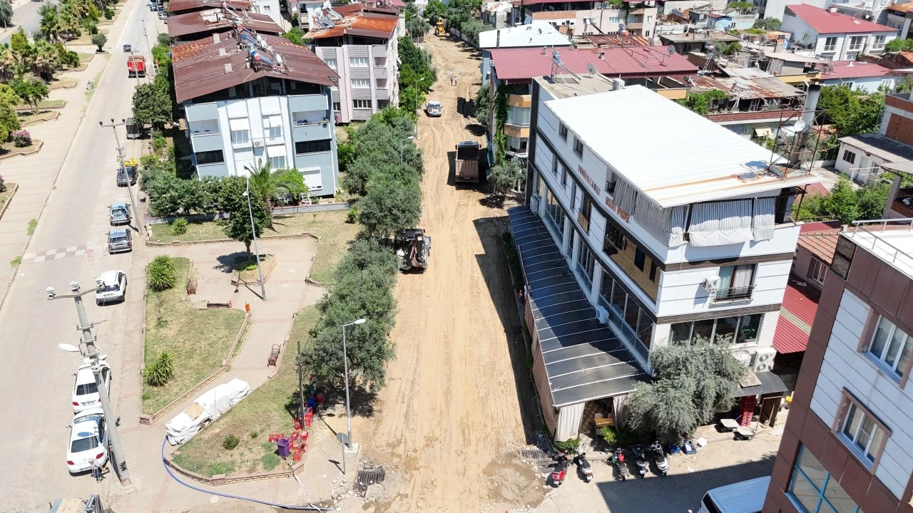 NAZİLLİ BELEDİYESİ YILDIZTEPE’DE YARIM ASIRLIK İÇME SUYU HATTINI YENİLEDİ