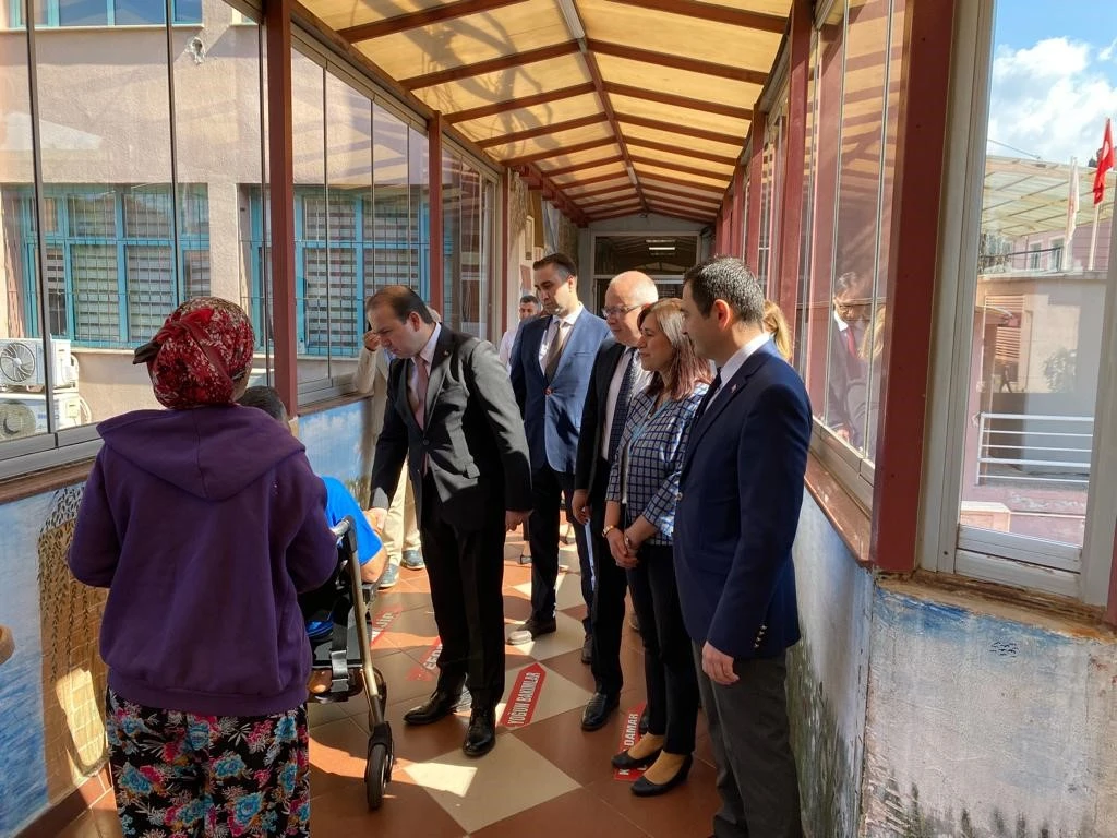 Sağlık Müdürü Şenkul, bayramı sağlık personelleriyle geçirdi